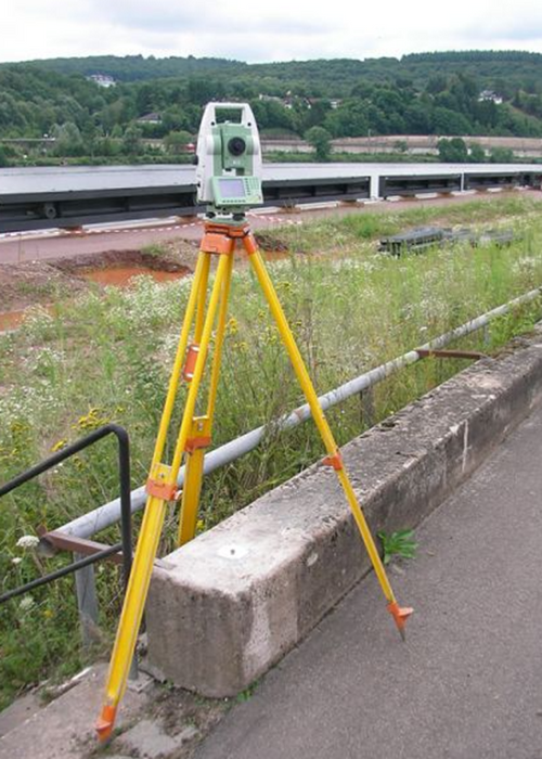 Fixpunkt för Stativ, Prisma och Totalstation