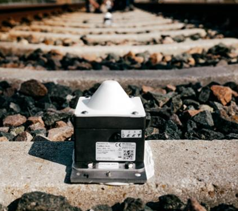 Triaxial lutningssensornod